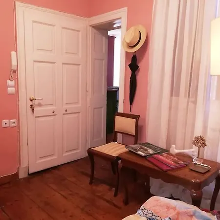 Apartment The Poet's Den Corfu (city)