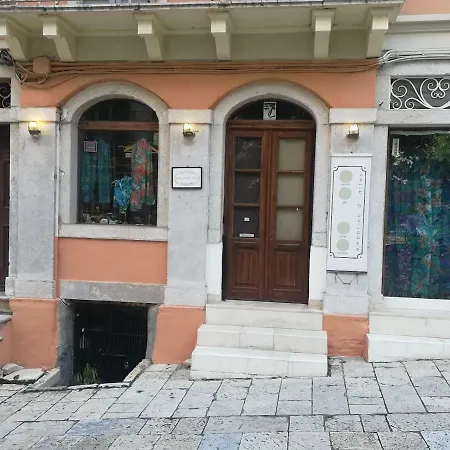 The Poet's Den